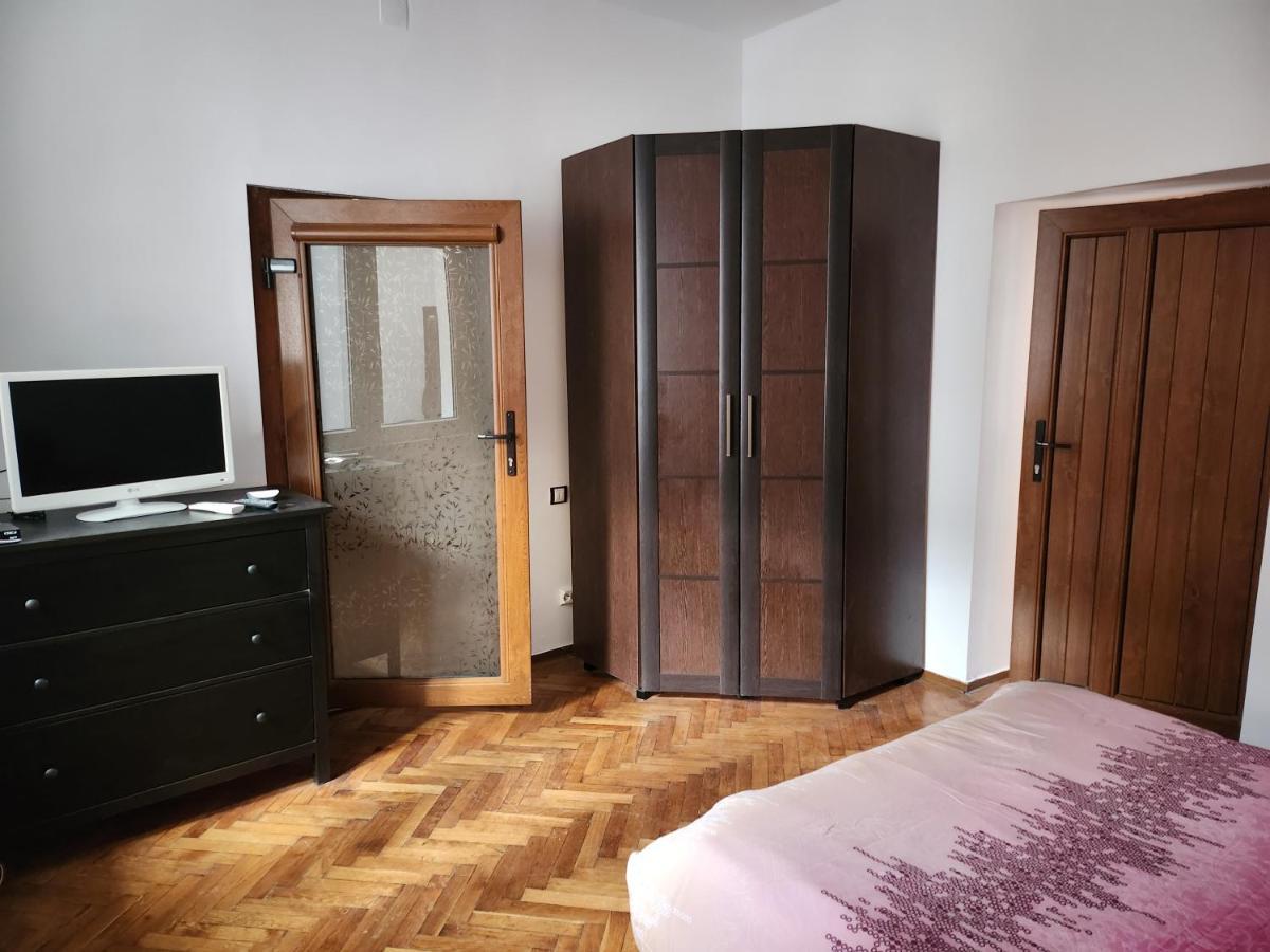 A&L House Apartment Брашов Екстериор снимка